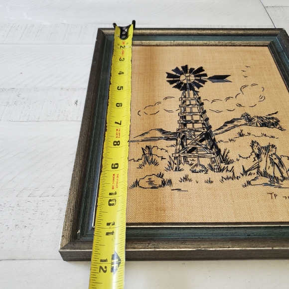 Needlepoint Embroidery  Weather  Wind Vane Barn Mill Wood  Frame Vintage 76 - Picture 5 of 6